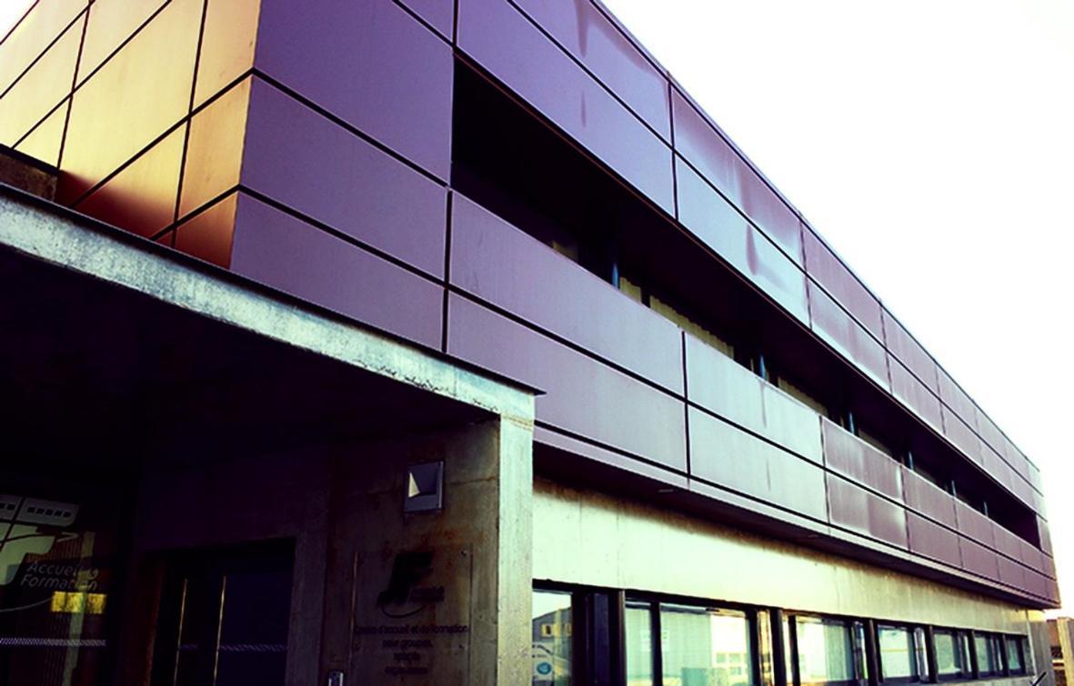 Hotel Jf Accueil & Formation Cholet Zewnętrze zdjęcie