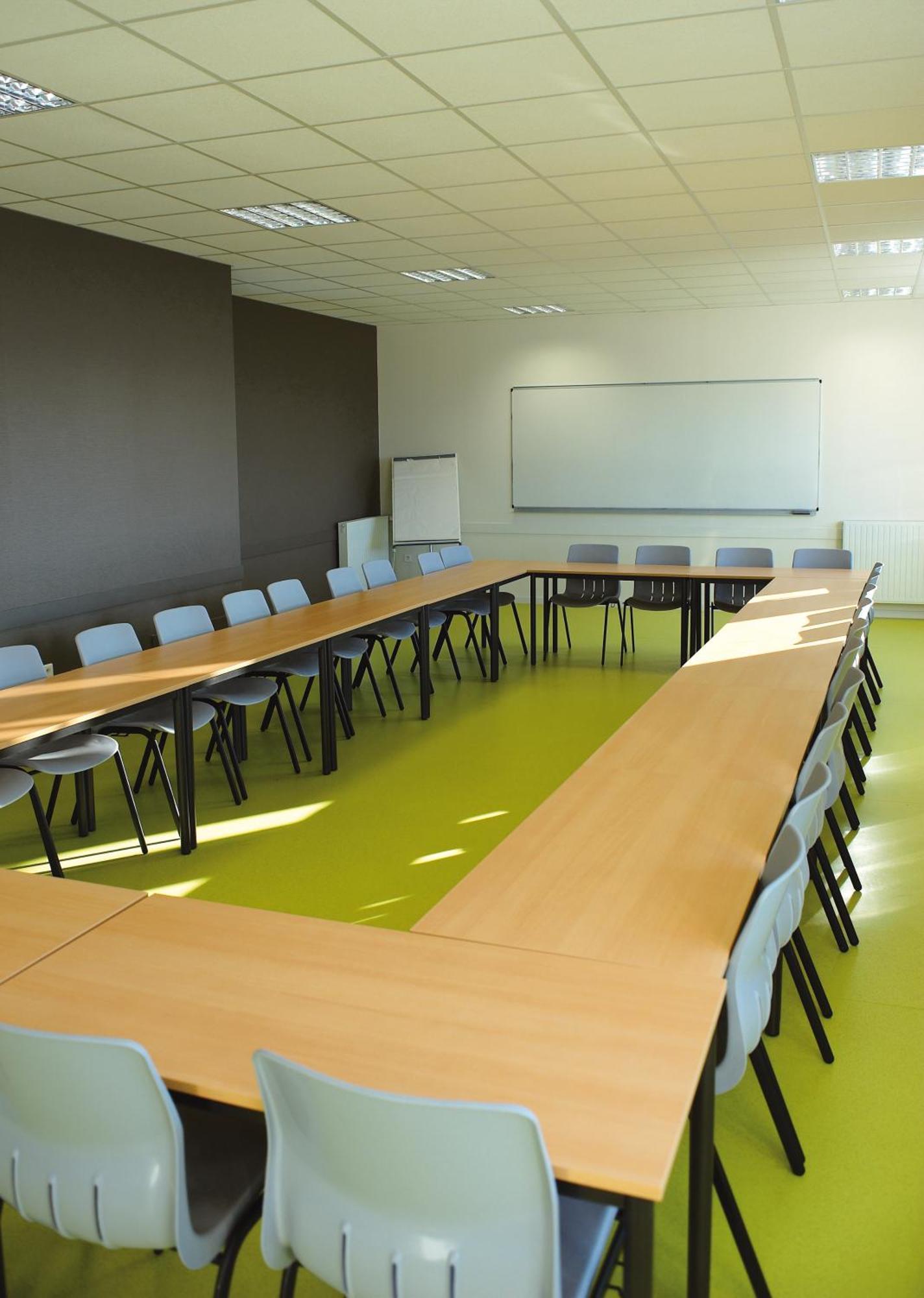 Hotel Jf Accueil & Formation Cholet Zewnętrze zdjęcie